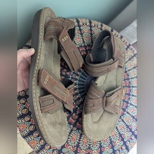Men's 16 Clarks Leather Sandals Brown Adjustable Straps Hiking Outdoor Dad Shoe